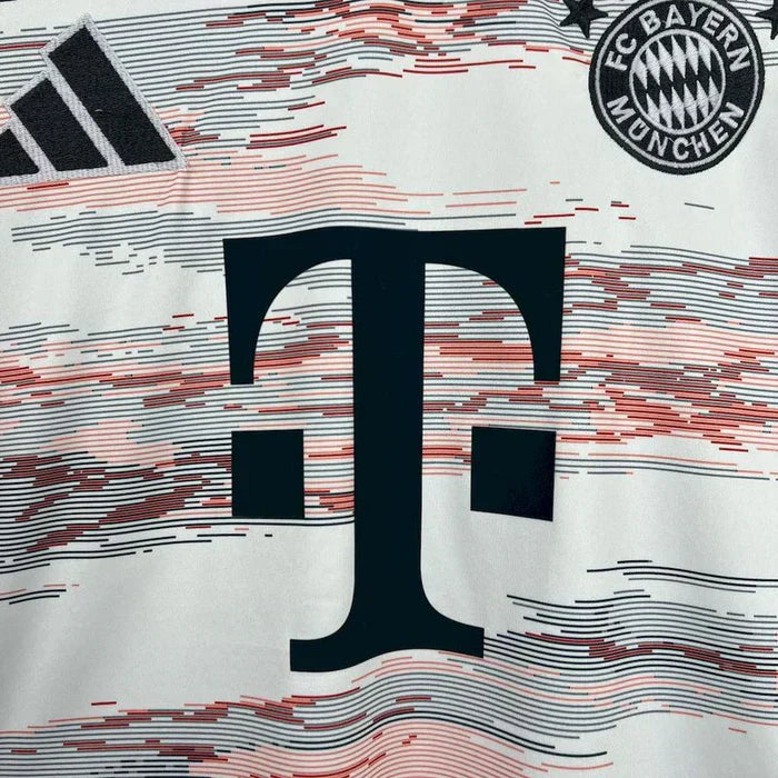 COMBO Bayern Munich 2025/26 + Oktoberfest Jersey